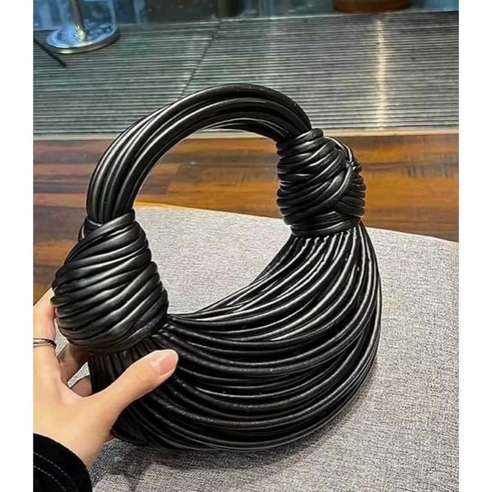 LICORICE BAG - NWT Adorable & Unusual PU Vegan Satchel/Crossbody. LOVE THIS ♥️